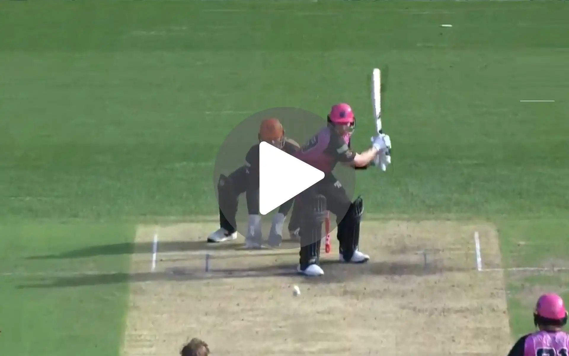 [Watch] Steve Smith Conquers SCG With A Stunning Century On BBL Return 